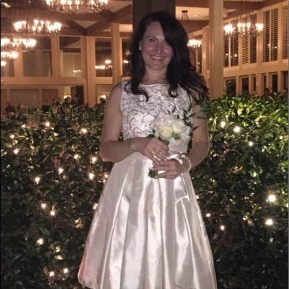 Dresses & Skirts - Cocktail Dress👗